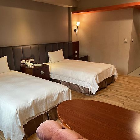 Chia Shih Pao Hotel Taibao Exteriör bild
