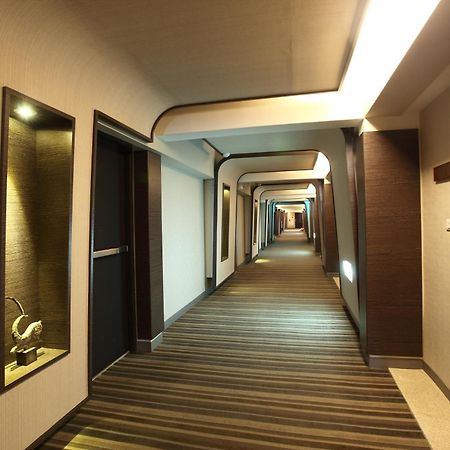 Chia Shih Pao Hotel Taibao Exteriör bild