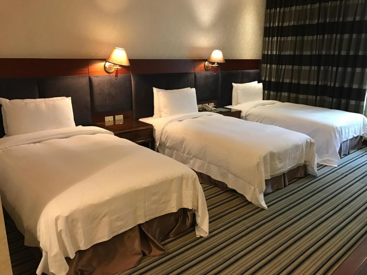 Chia Shih Pao Hotel Taibao Exteriör bild